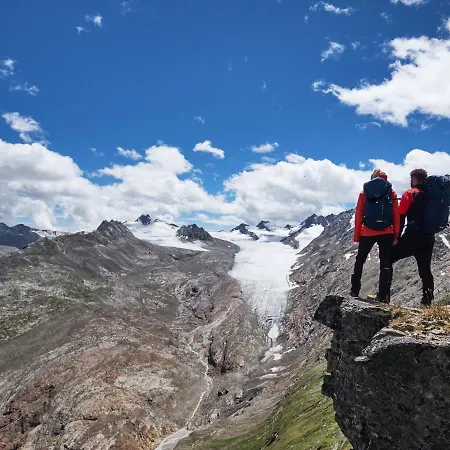 In Near Lift 아파트